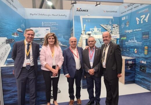 A alcaldesa acudiu hoxe á VIII Feira Internacional da Industria Naval de Vigo na que participan cinco empresas asentadas da cidade